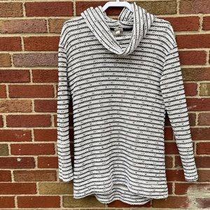 Merona Black and White Tunic Sweater